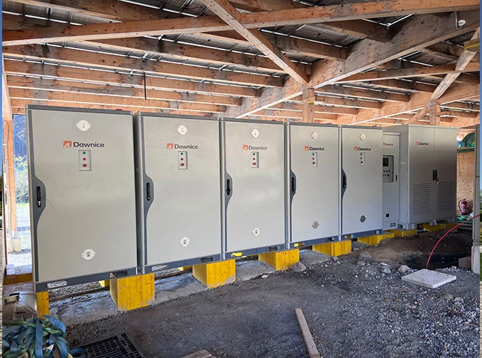 Sistem de Stocare a Energiei off-grid de 1075kWh pentru Proiecte Comerciale